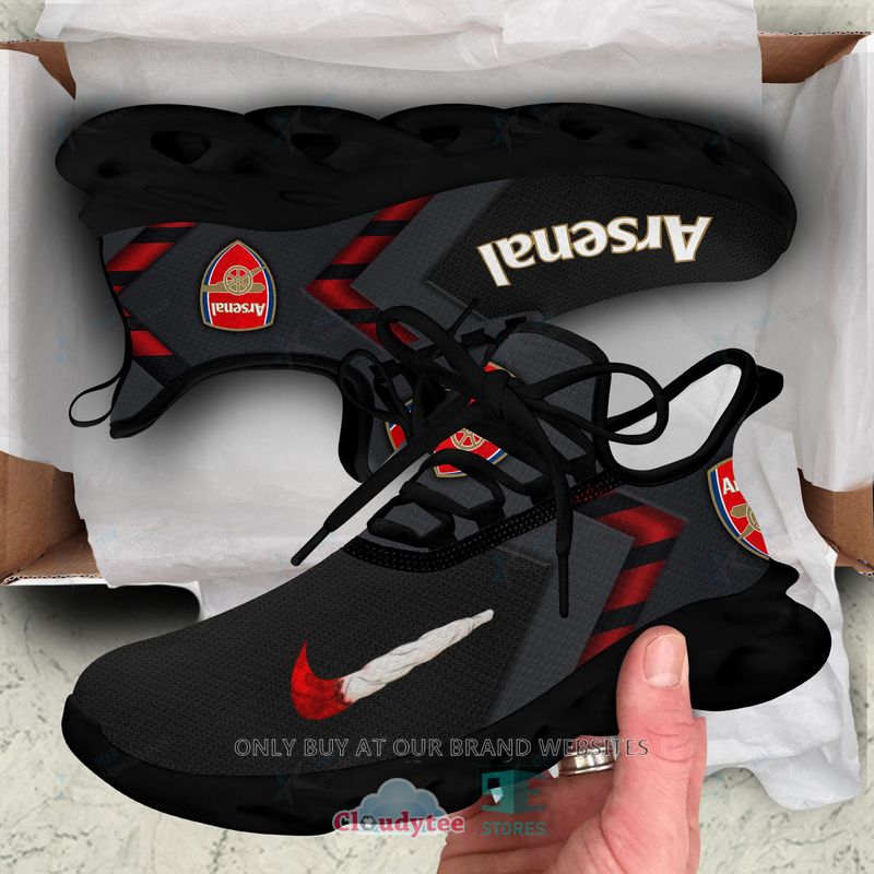 Arsenal F.C. Clunky Max Soul Shoes - Oh my God you have put on so much!
