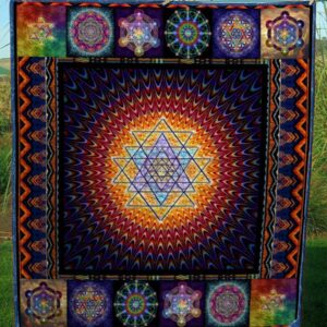 Chakra Quilt Tufyg