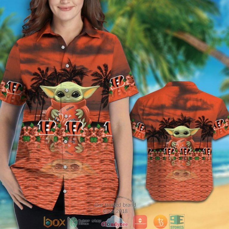Cincinnati_Bengals_Baby_Yoda_Hawaiian_Shirt_short_1_2-768x768-1