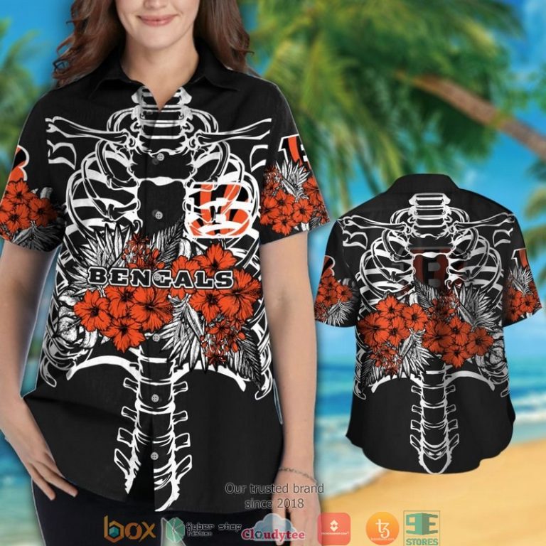 Cincinnati_Bengals_backbone_hibiscus_Hawaiian_Shirt_short_1_2-768x768-1