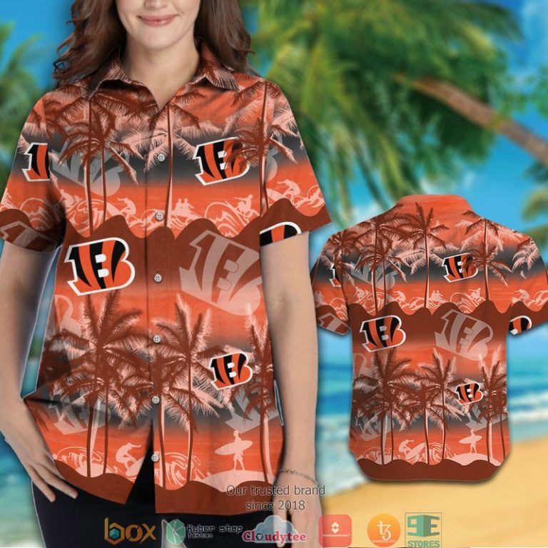 Cincinnati_Bengals_coconut_island_waves_orange_Hawaiian_shirt_short_1_2-768x768-1
