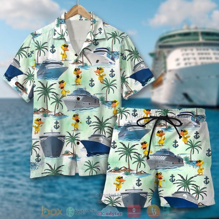 Cruising_Duck_Palm_Tree_Pattern_Hawaiian_Shirt_Shorts_1_2-768x768-1