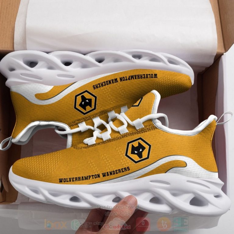 Epl-Wolverhampton-Wanderers-Clunky-Max-Soul-Shoes-1