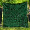 Hawaii Tiki Sun God Polynesian Premium Quilts J1