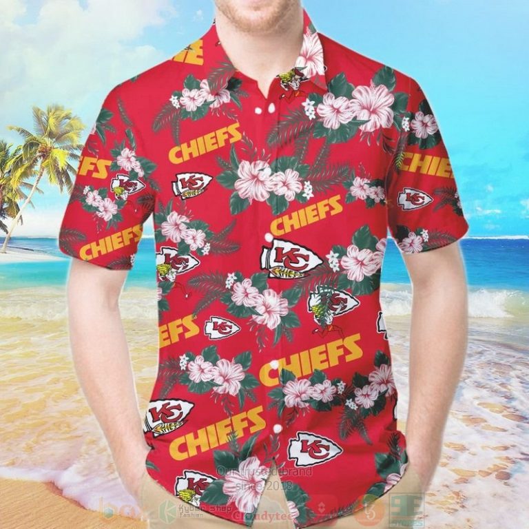 Kansas_City_Chiefs_Hibiscus_hawaiian_shirt_and_shorts_1-768x768-1