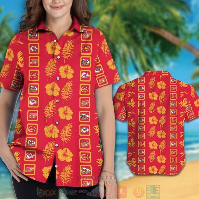 Kansas_City_Chiefs_logo_yellow_Hibiscus_red_hawaiian_shirt_and_shorts_1_2-768x768-1