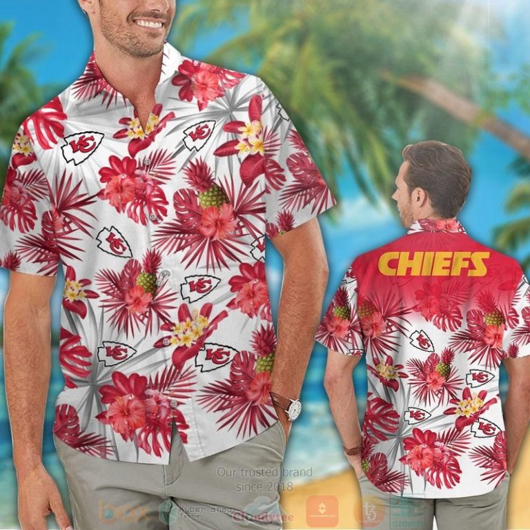 Kansas_City_Chiefs_pineapple_Hibiscus_hawaiian_shirt_and_shorts_1-768x768-1