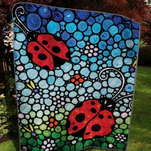 Ladybug Quilt Tuecr