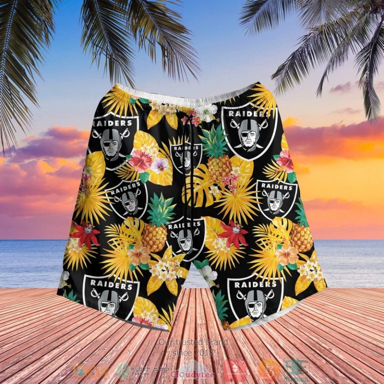 Las_Vegas_Raiders_NFL_pineapple_black_yellow_Hawaiian_Shirt_Shorts_1_2-768x768-1