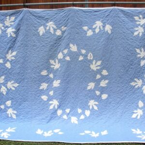 Leaves Quilt Cuari