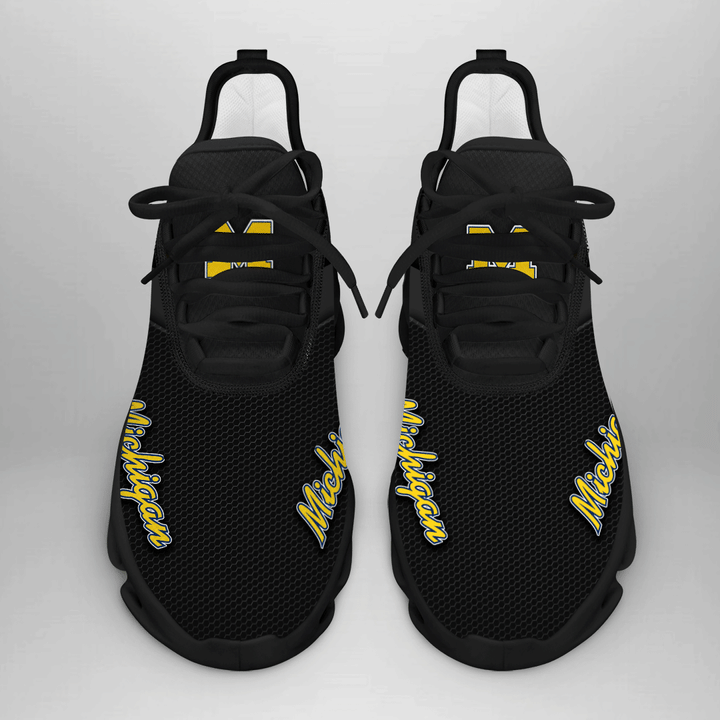 Michigan-Wolverines-Football-Clunky-Max-Soul-Clunky-Shoes-2