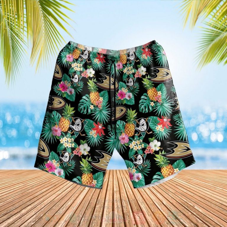 NFL_The_Ducks_Hawaiian_Shirt_Short_1_2-768x768-1