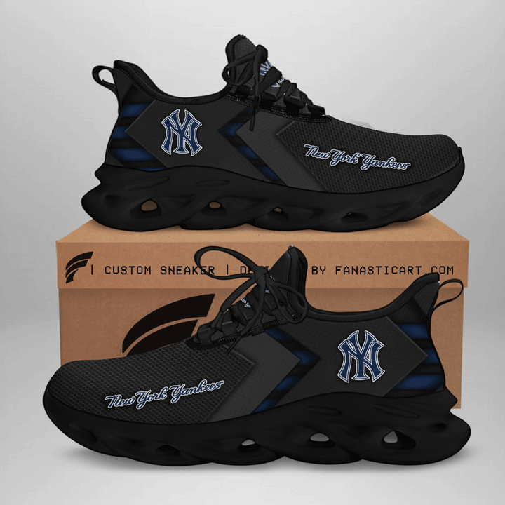 New-York-Yankees-Clunky-Max-Soul-Shoes-–-Boom-Customer-1