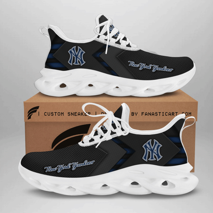 New-York-Yankees-Clunky-Max-Soul-Shoes-–-Boom-Customer-3