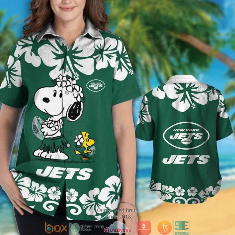 New_York_Jets_Snoopy_Hawaiian_Shirt_short_1_2-768x768-1