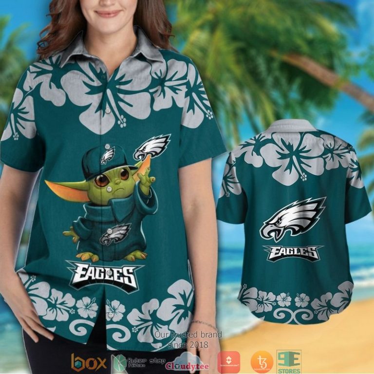 Philadelphia_Eagles_Baby_Yoda_Hibiscus_Hawaiian_Shirt_short_1_2-768x768-1