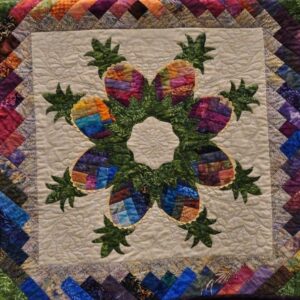 Pineapple Quilt Cuehv