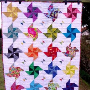 Pinwheel Quilt Cisze