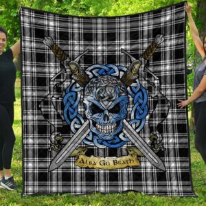 Quilt - Menzies Black & White Modern Tartan Premium Quilt Celtic Scottish Warrior A7