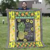 Quilt Pineapple Blanket - Be Pineapple Stand Tall Wear A Crown Quilt Blanket - Tropical Fruit Gift Ideas