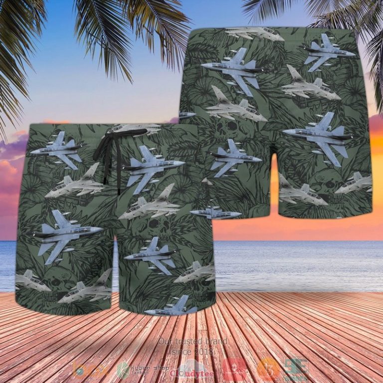 Shorts Shorts