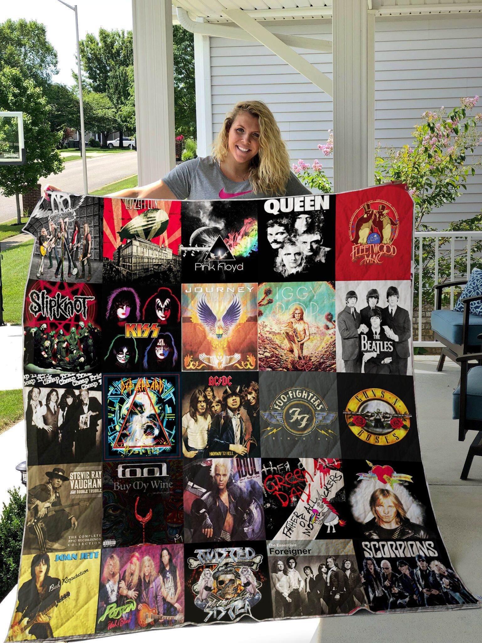 Rock Music For Fans Quilt Blanket- Custom Quilt Rock Music For Fans Quilt Blanket- Custom Quilt
