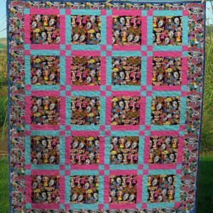 Skull Quilt Tujjs