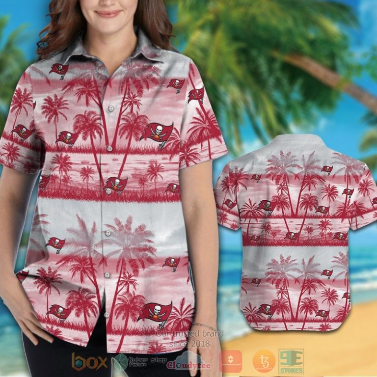 Tampa_Bay_Buccaneers_palm_tree_light_red_hawaiian_shirt_and_shorts_1_2-768x768-1