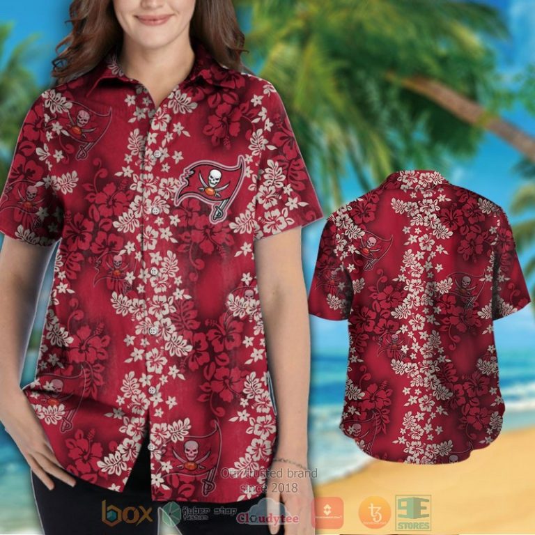 Tampa_Bay_Buccaneers_tropical_plants_red_hawaii_shirt_shorts_1_2-768x768-1
