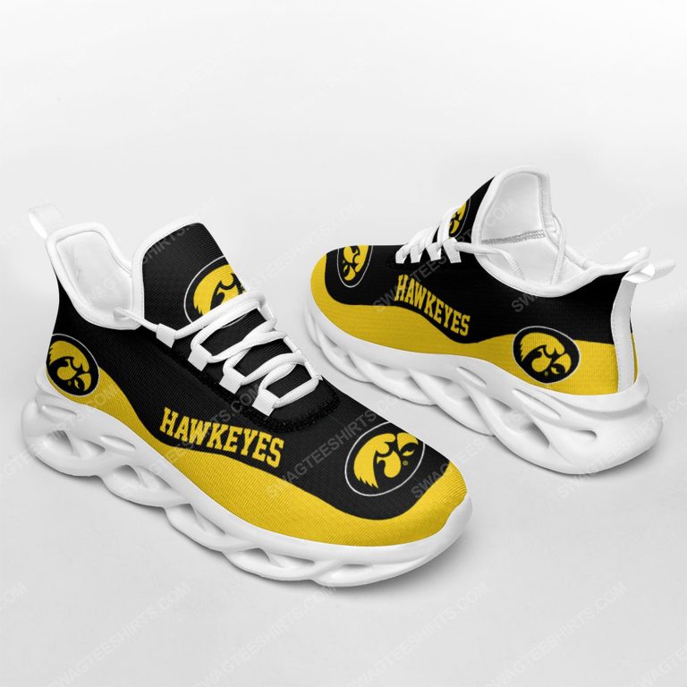 The-Iowa-Hawkeyes-Football-Team-Max-Soul-Shoes-1