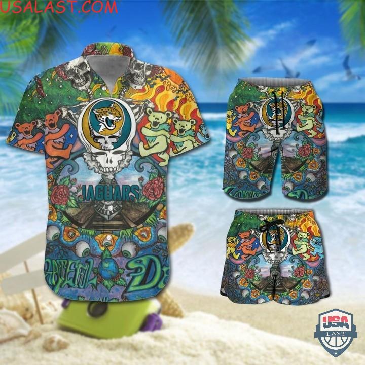 VTBeMzHG-T260422-44xxxNFL-Jacksonville-Jaguars-Grateful-Dead-Bears-Hawaiian-Shirt-And-Shorts-2