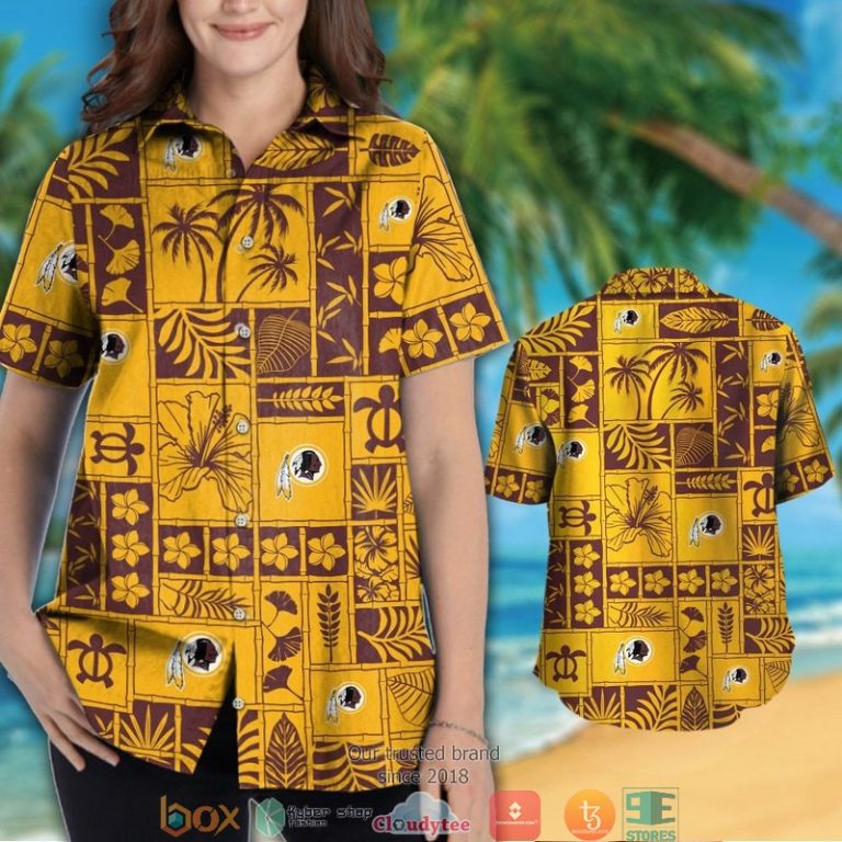 Washington_Redskins_hibiscus_leaf_ocean_square_pattern_Hawaiian_Shirt_Short_1_2-768x768-1