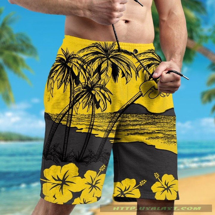 pWkyVX0f-T200322-081xxxIowa-Hawkeyes-Hibiscus-Hawaiian-Shirt-Beach-Short-2