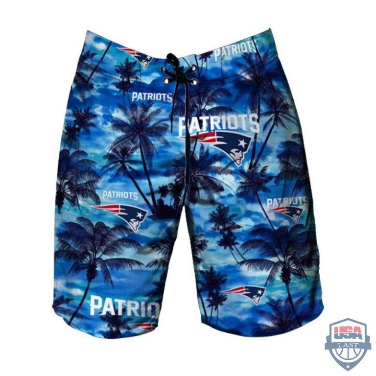 rMUXKKTD-T170222-029xxxNew-England-Patriots-Hawaiian-Shirt-Beach-Short-And-Flip-Flops-2-768x768-1